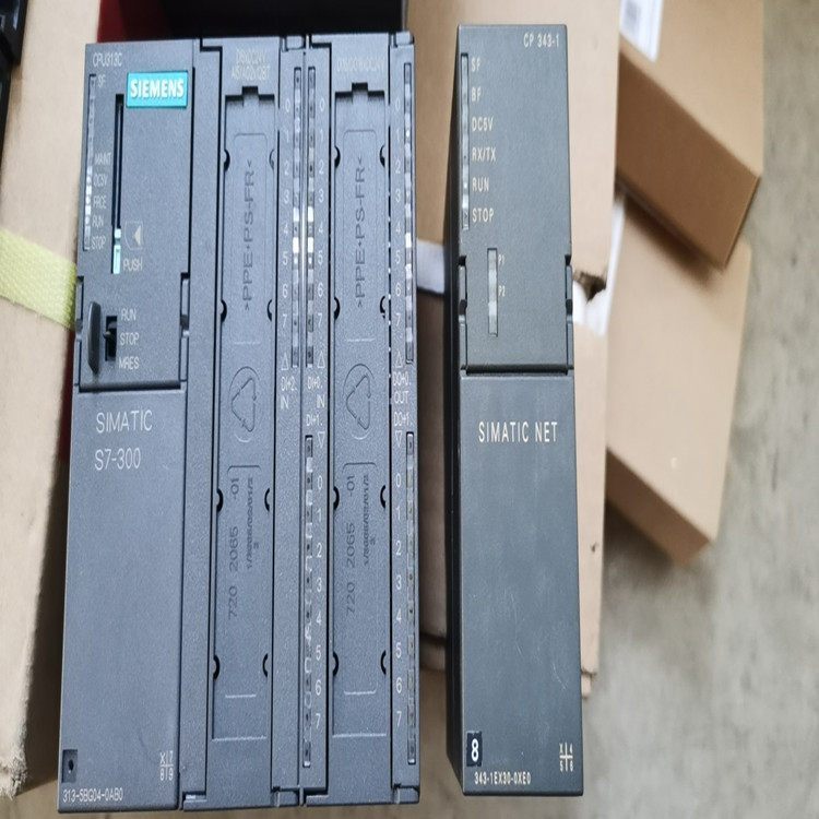 Siemens 6ES7232-4HD32-0XB0  PLC模拟输入输出模块